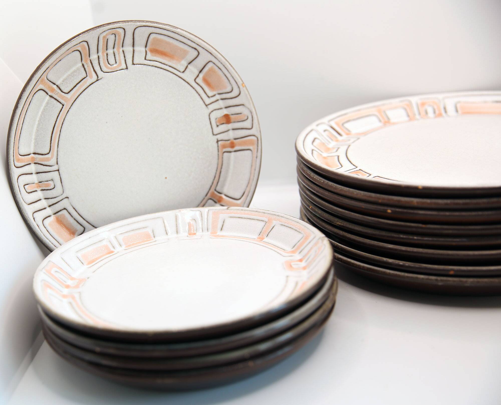 Set of 8 plates, 5 desserts and 3 hollow collection Maille de Niderviller