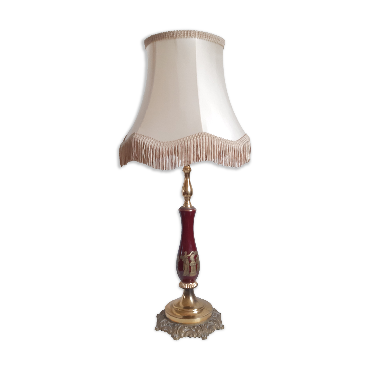 Table lamp