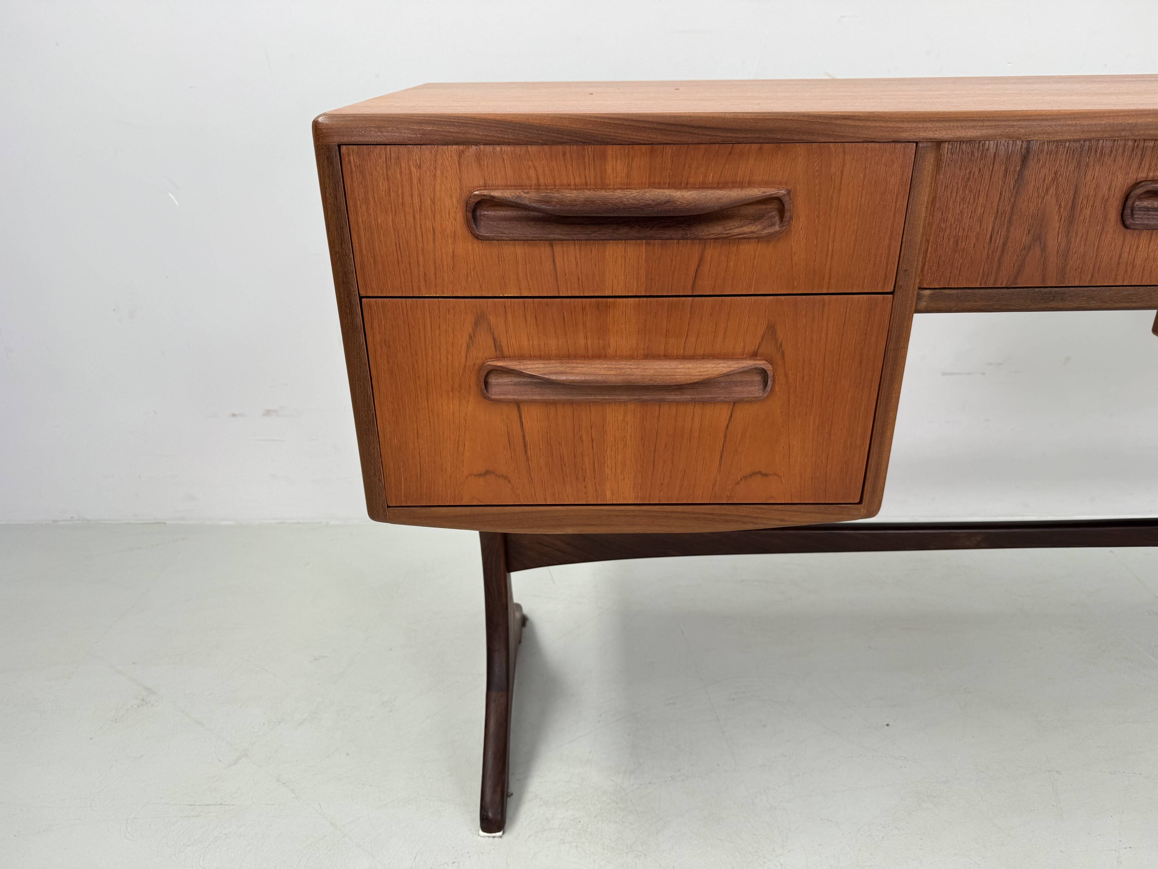 Vintage rare desk by V.Wilkins for G-Plan