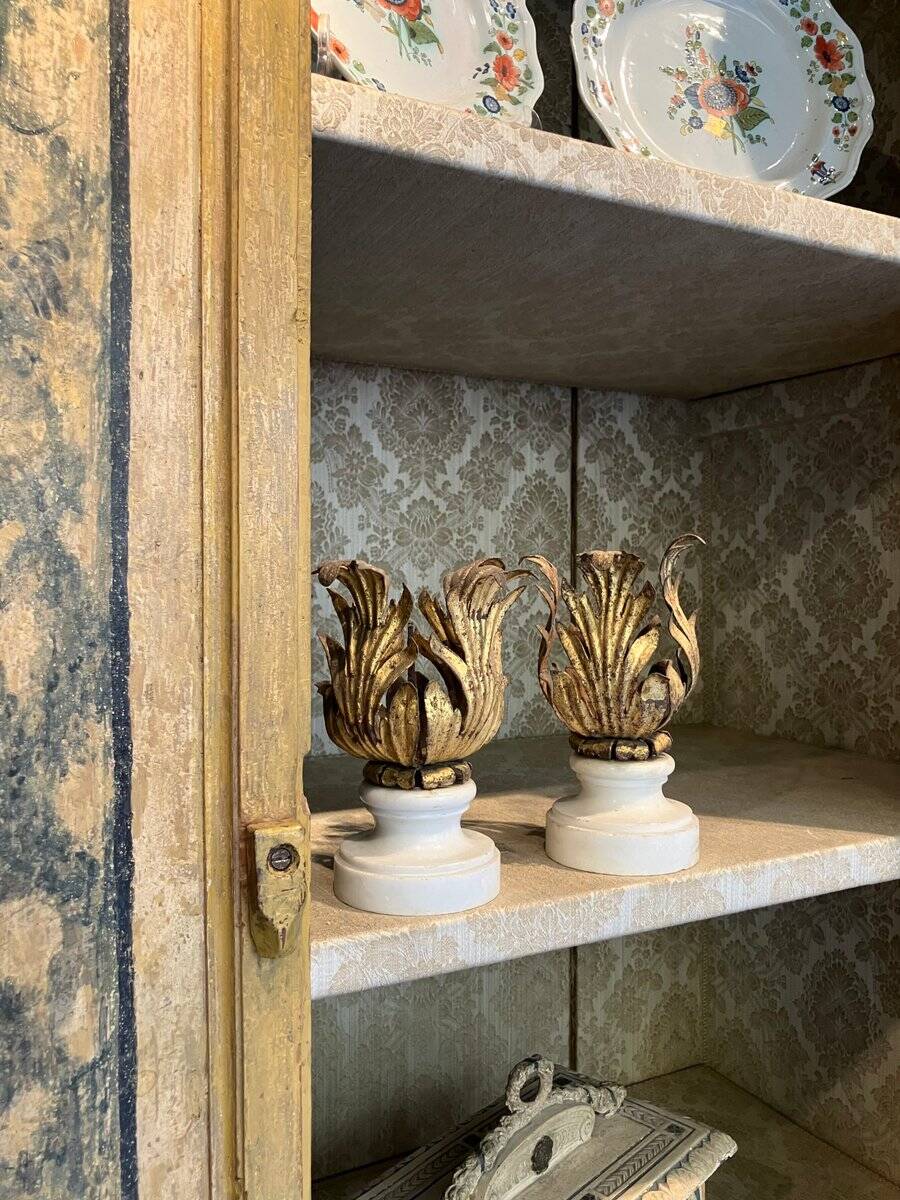 Florentine Renaissance Gilded Iron Acanthus Leaf Candleholders on Carrara Marble Bases, Set of 2