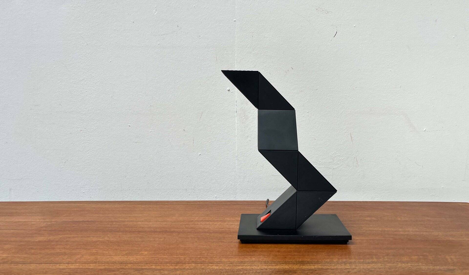 Flexible table lamp Z-Lite Zig Zag postmodern model, 1980s