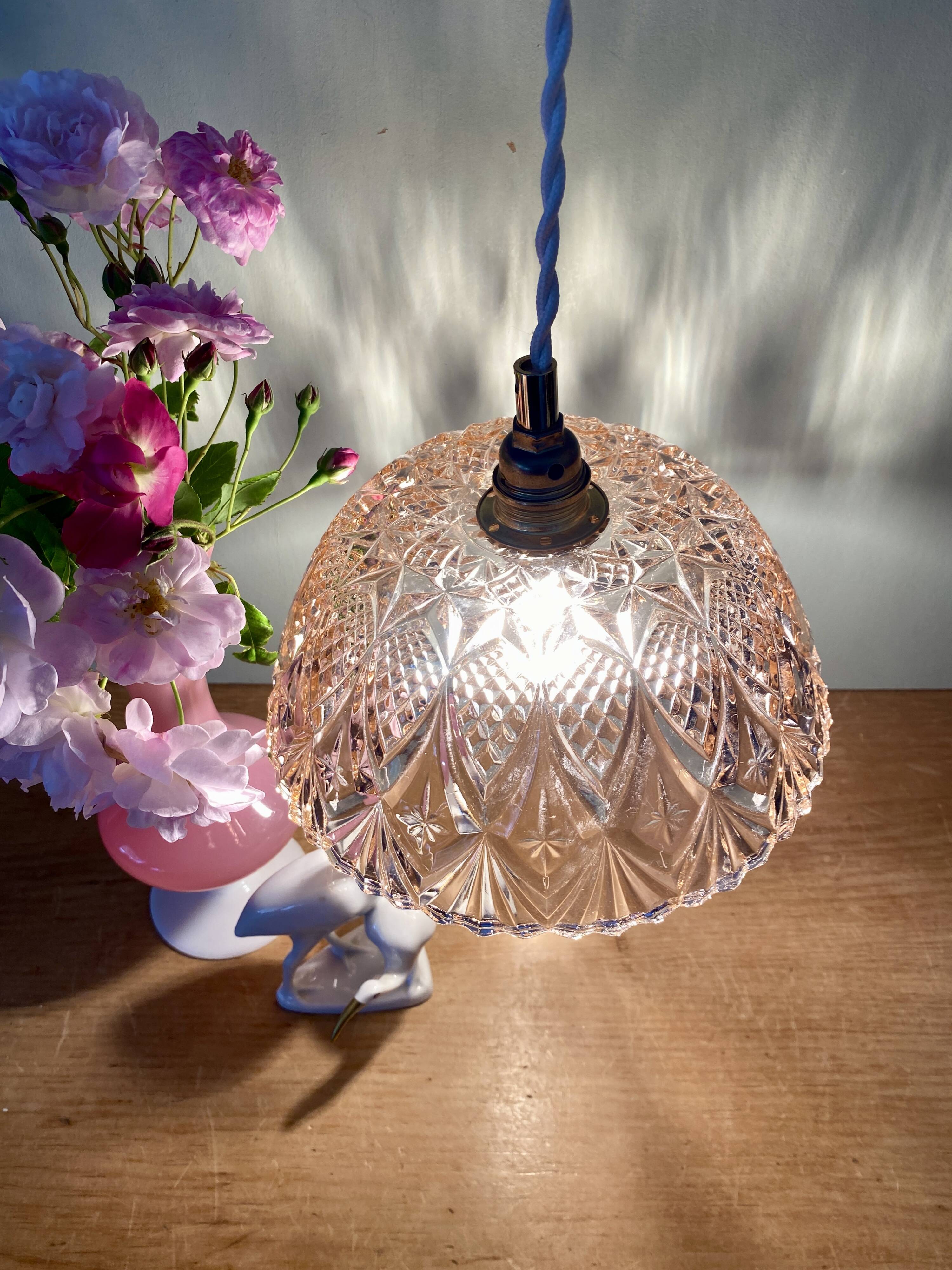 Vintage lampshade pendant light in pink molded glass - tableware collection -