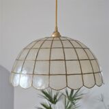 Mother-of-pearl and brass suspension