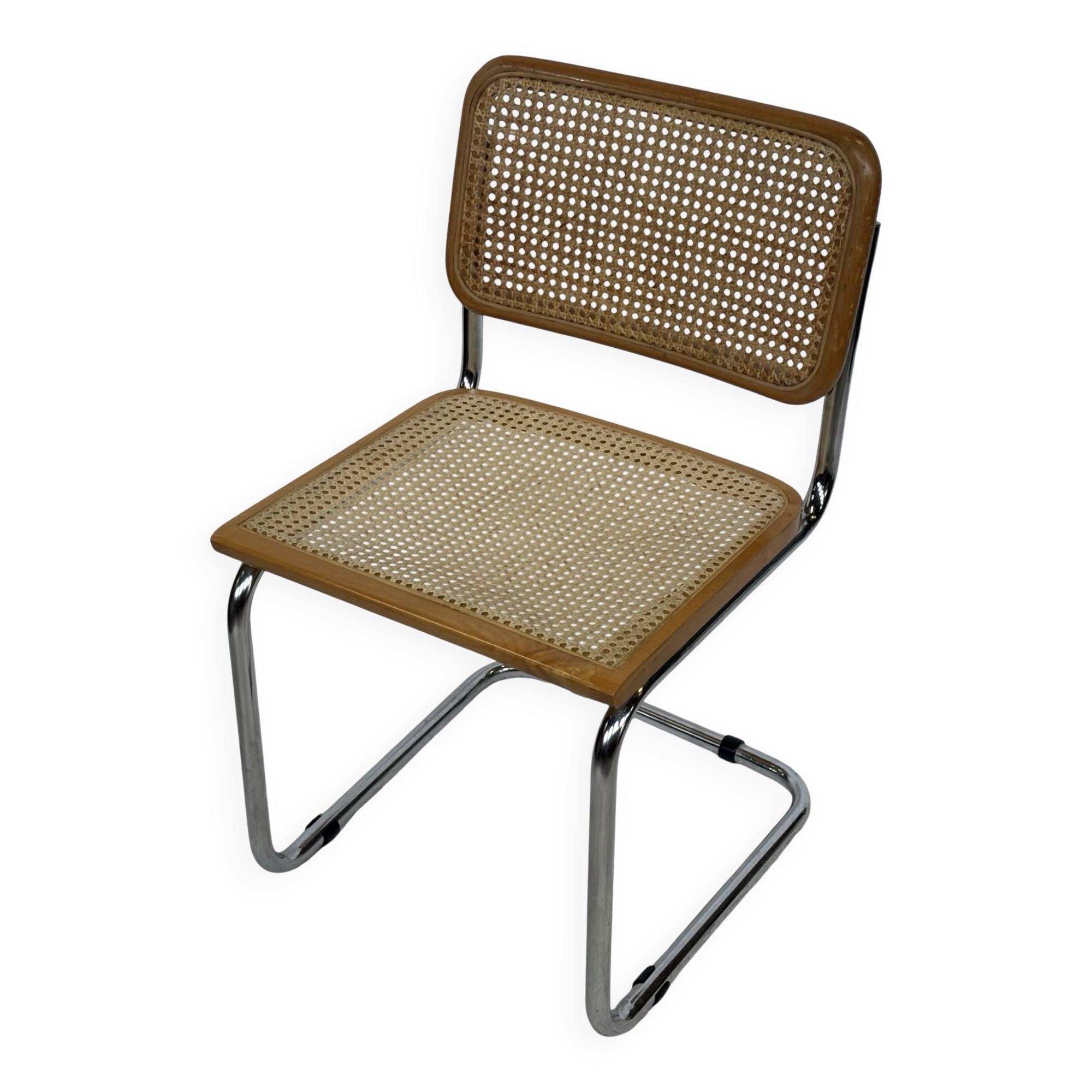 Chaise de design Cesca modèle B32 en chrome