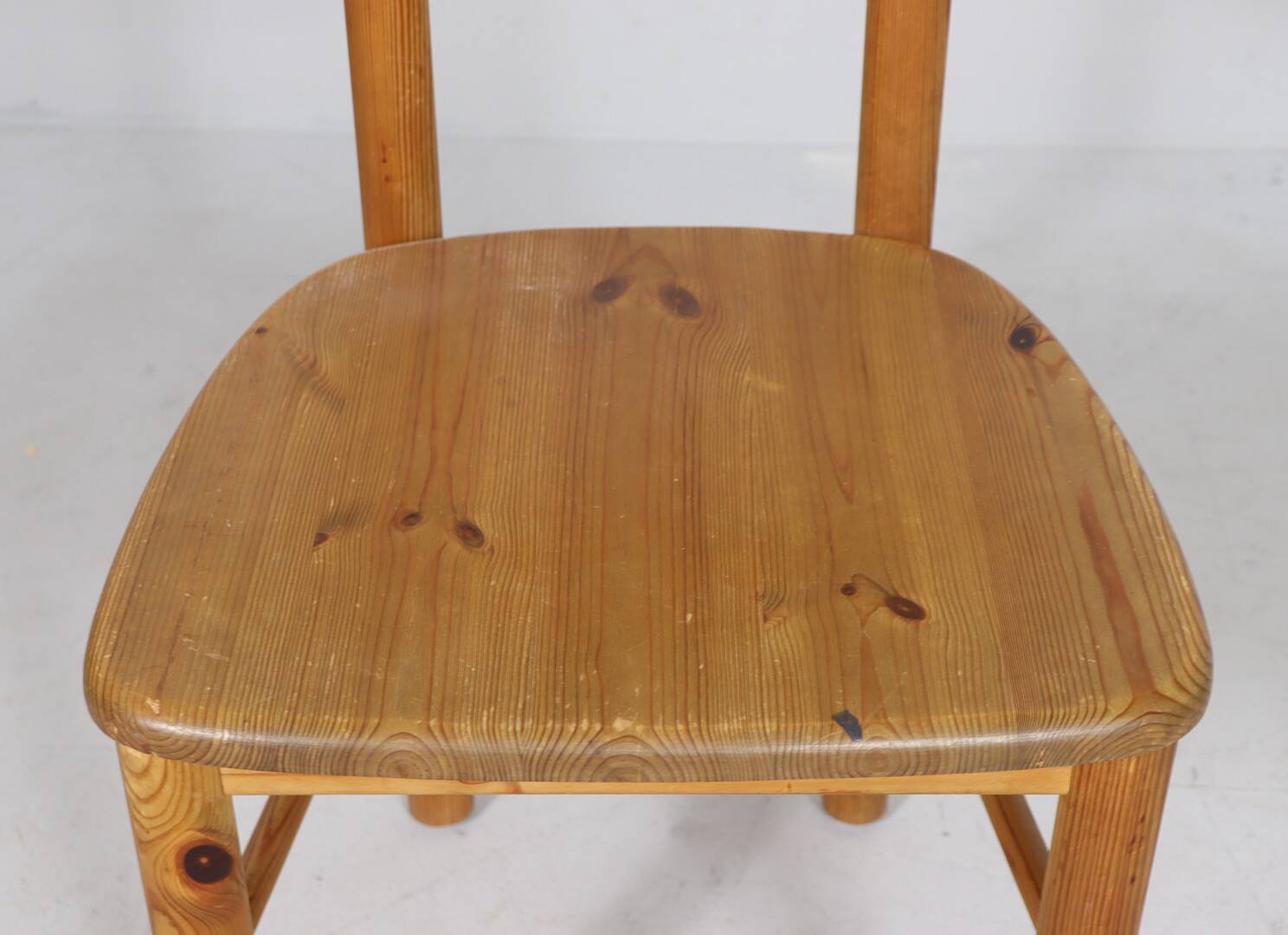 Lot de 6 chaises de salle à manger, Rainer Daumiller, bois de pin, années 1970