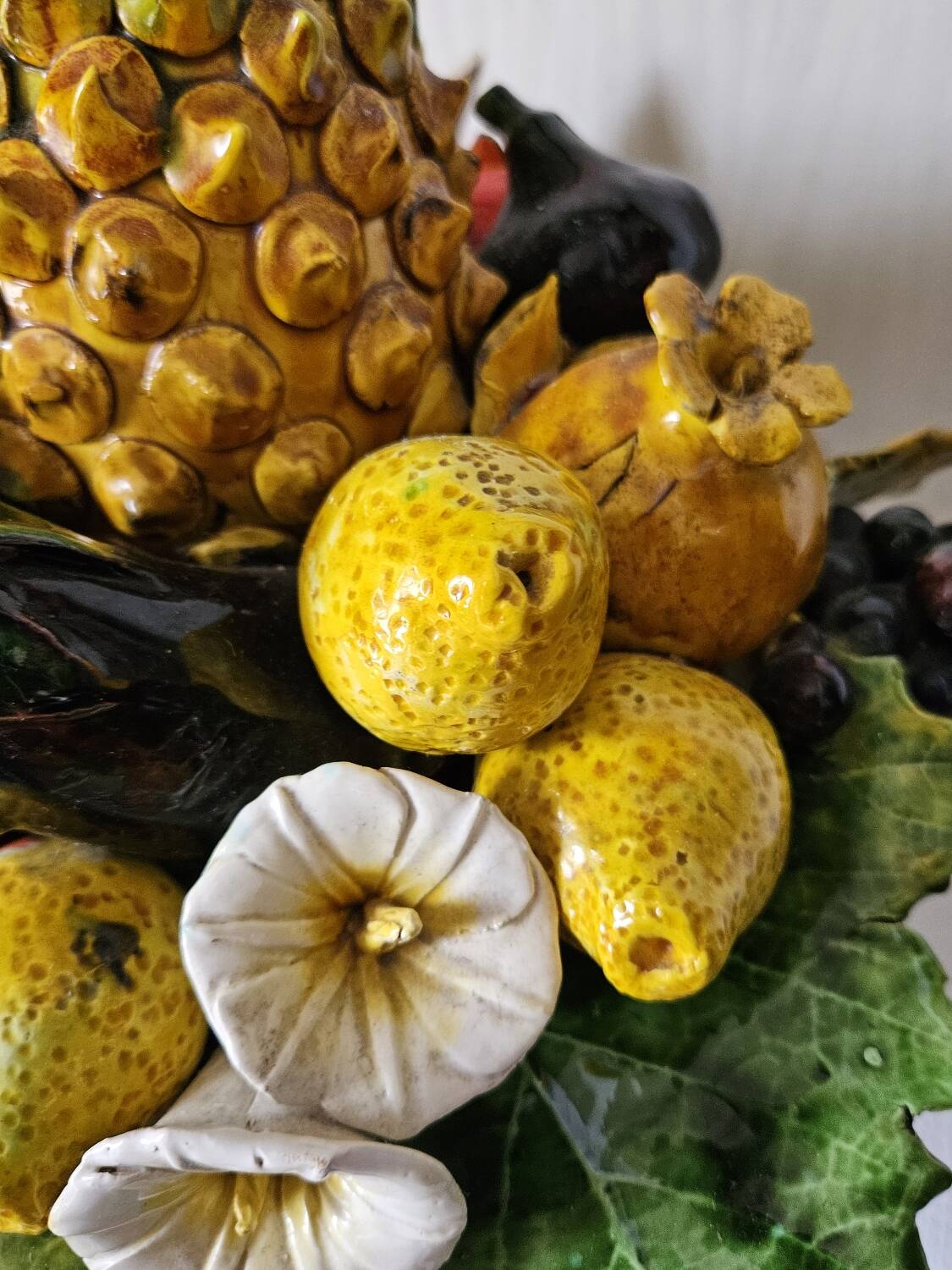 Vintage slipware fruit bowl