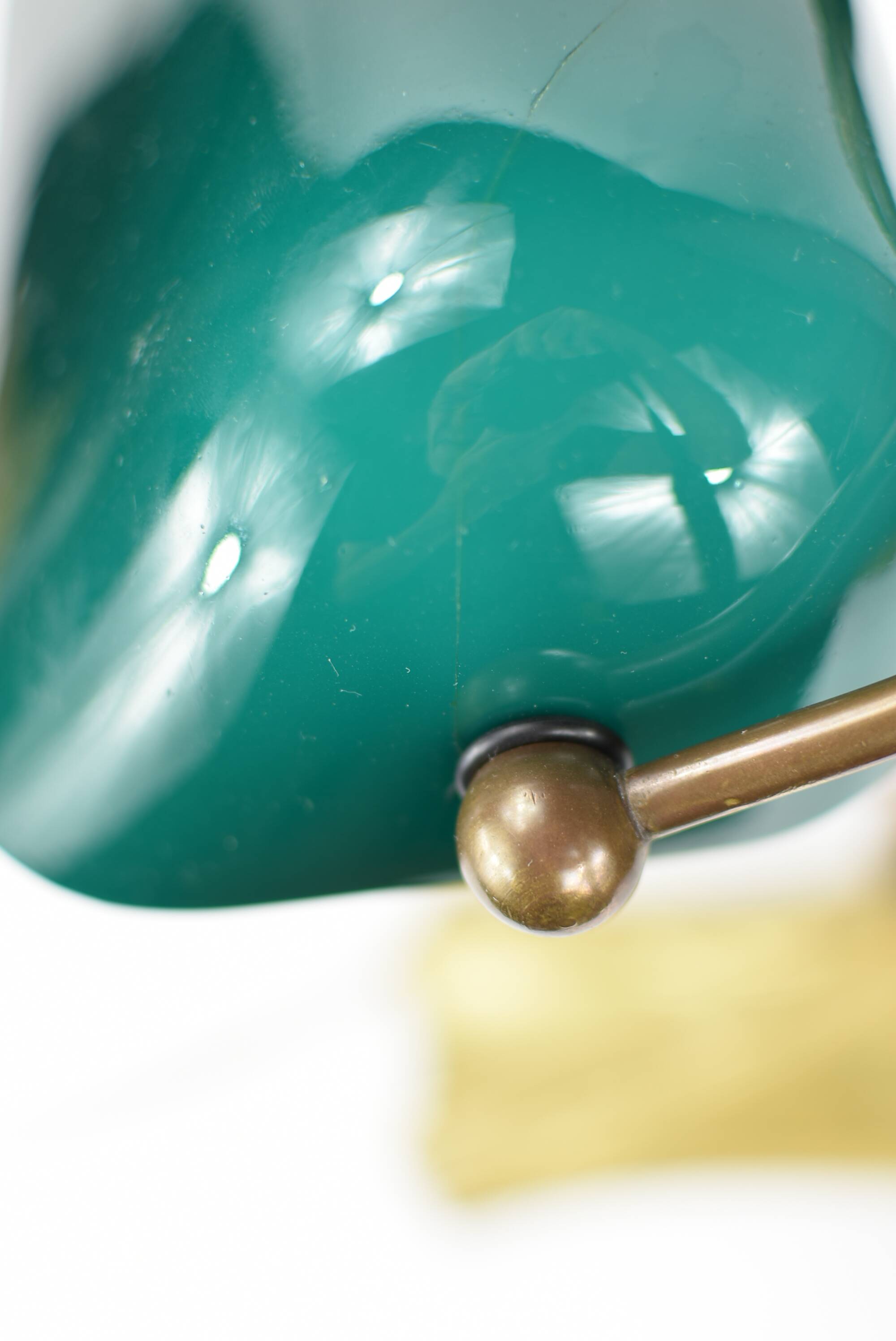 Notary type lamp.