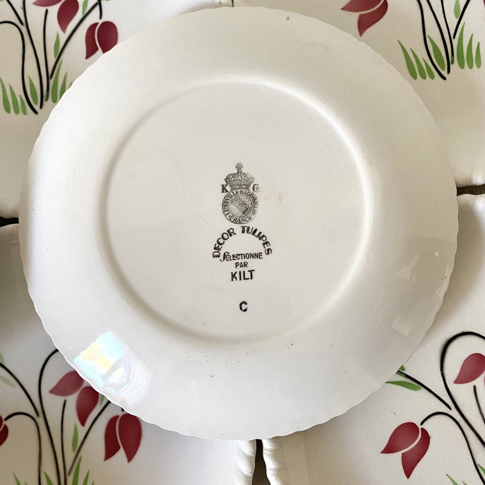 Porcelain dessert plates, Luneville Badonviller, tulip decor