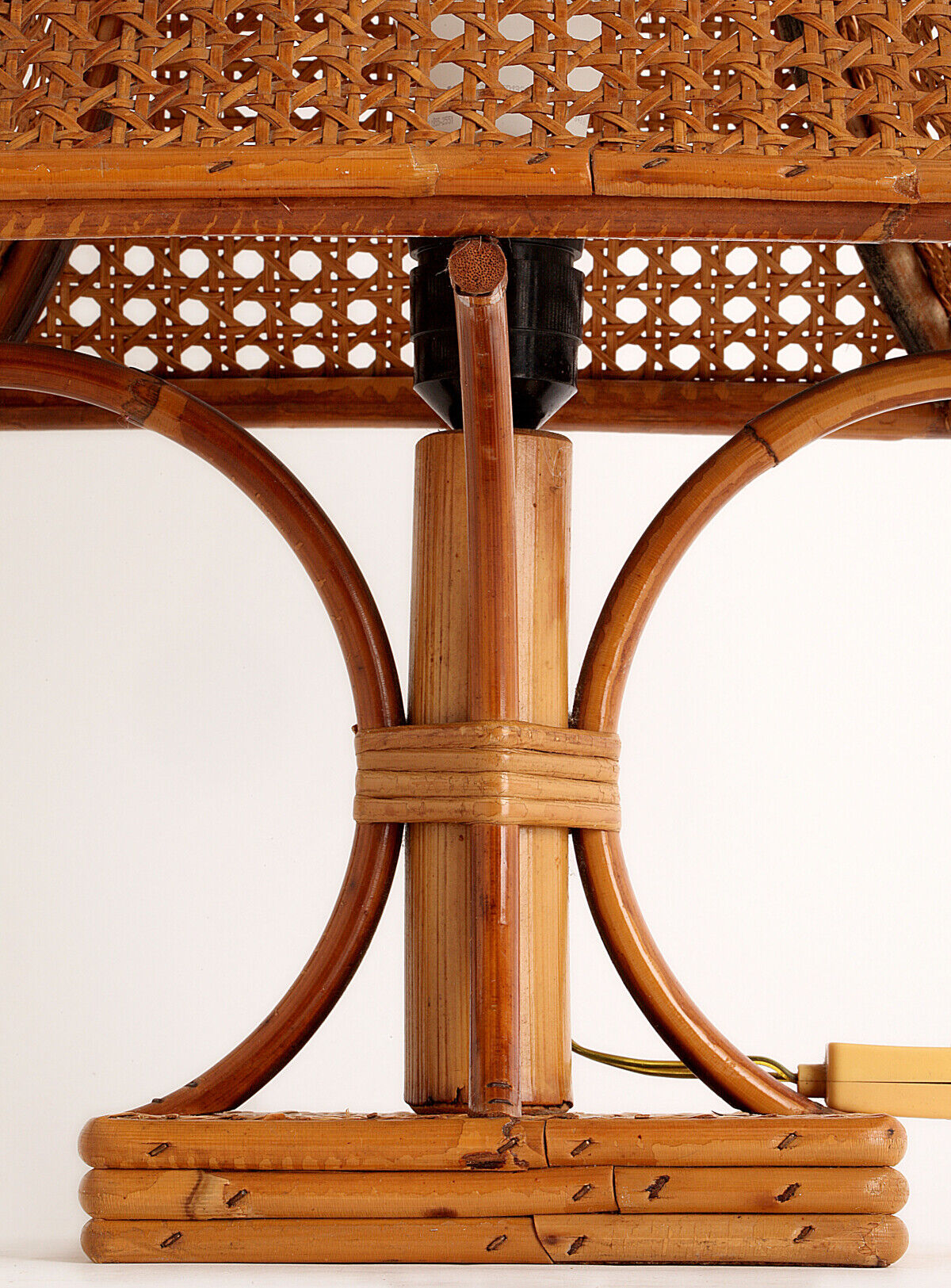 Pagoda lamp