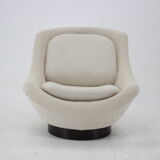 1970s Shell Lounge Chair in Bouclé Upholstery