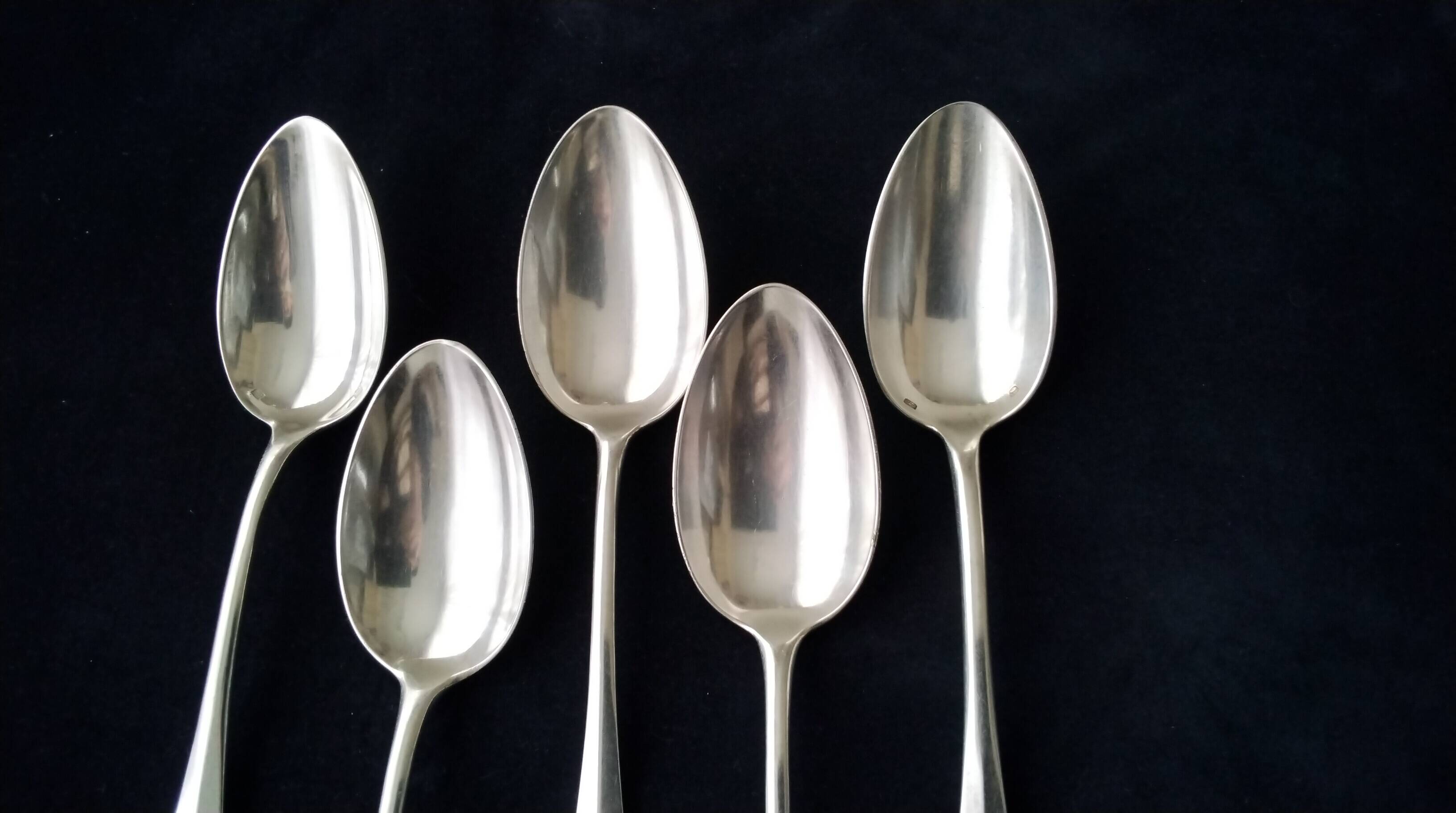 Set of 5 silver-plated metal soup spoons, Uniplat model