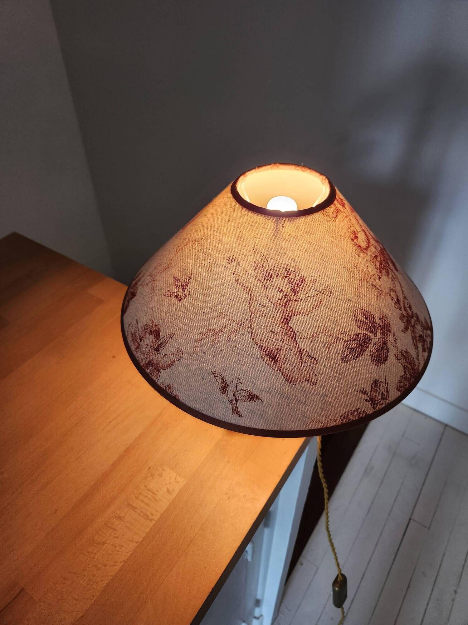 “Vintage” glass bedside lamp and its lampshade