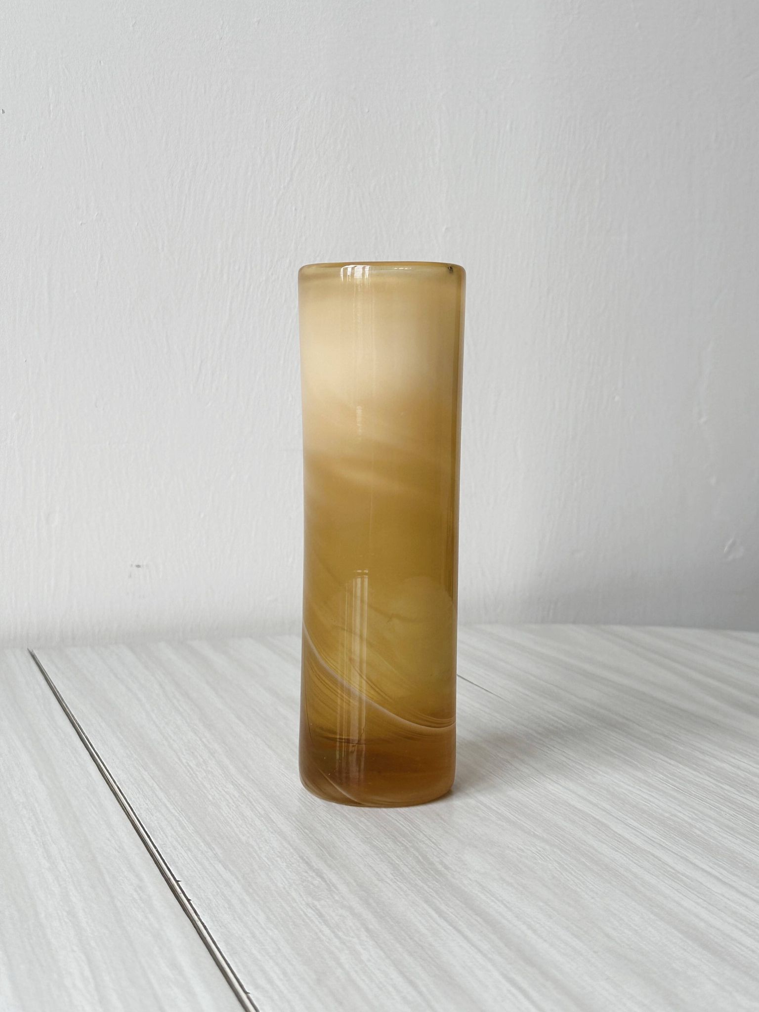 Vase en verre soufflé Maure Veil