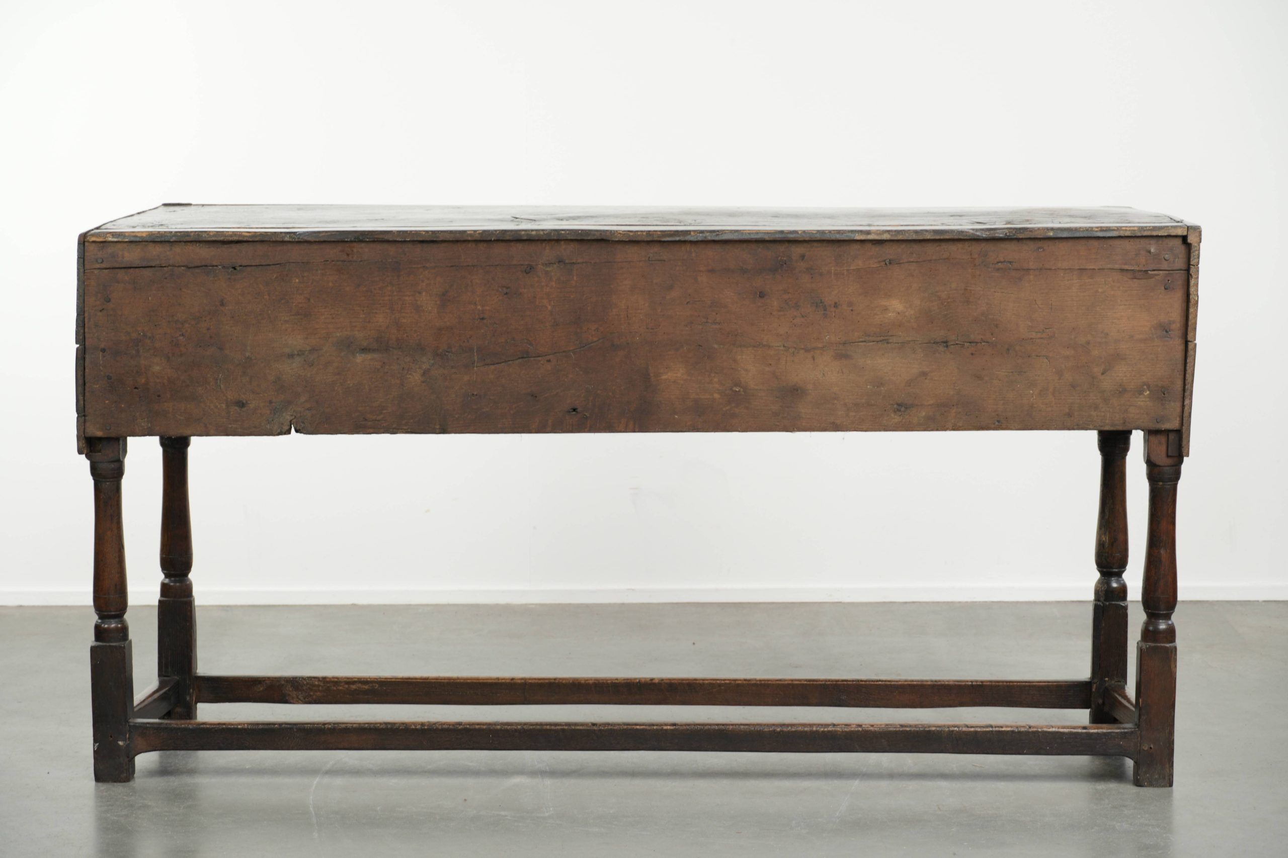 Antique English oak sideboard from the late 17th/early 18th century