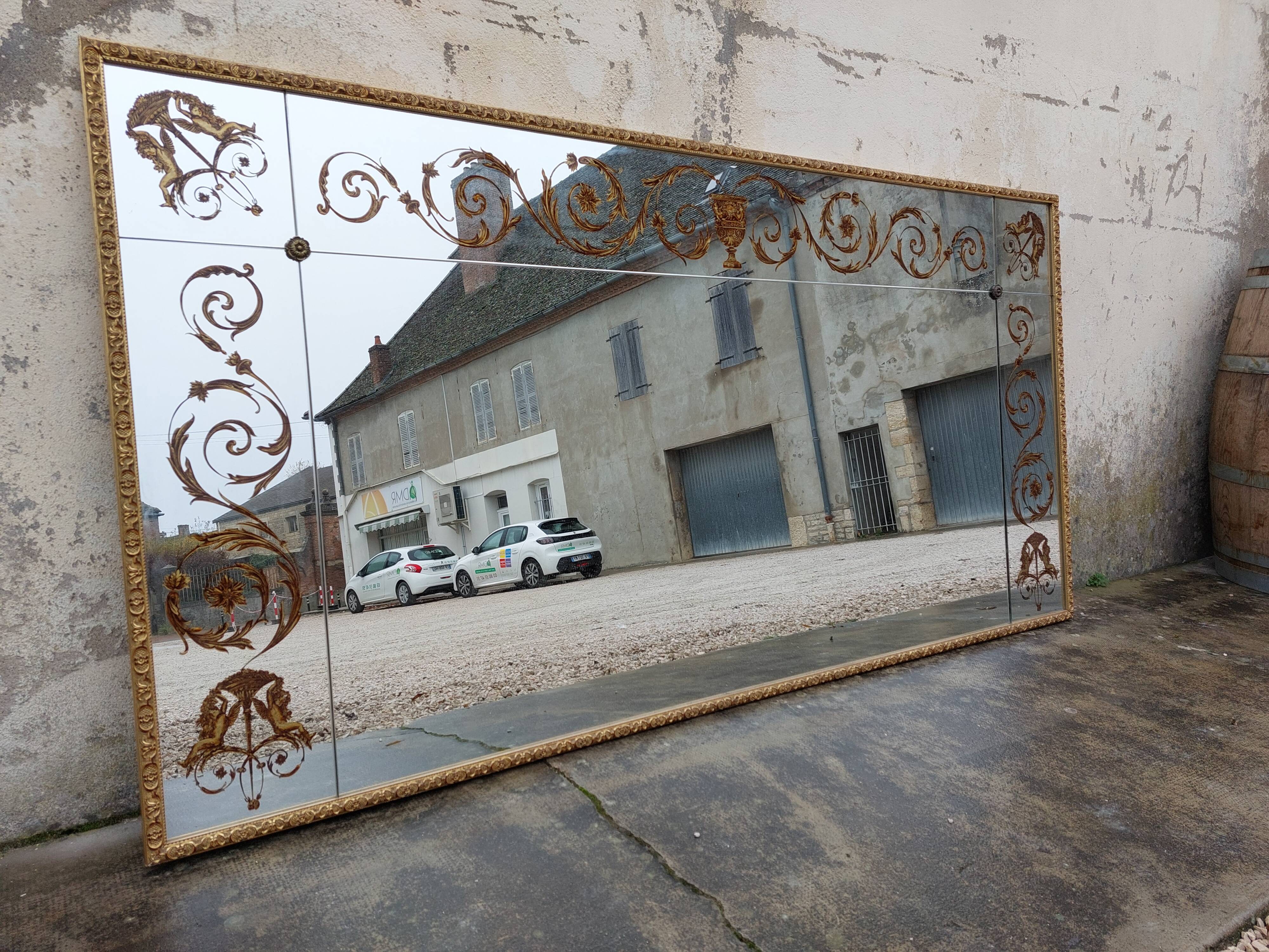 Venetian Mirror Art Deco brasserie bistro in eglomerized glass 204x105cm