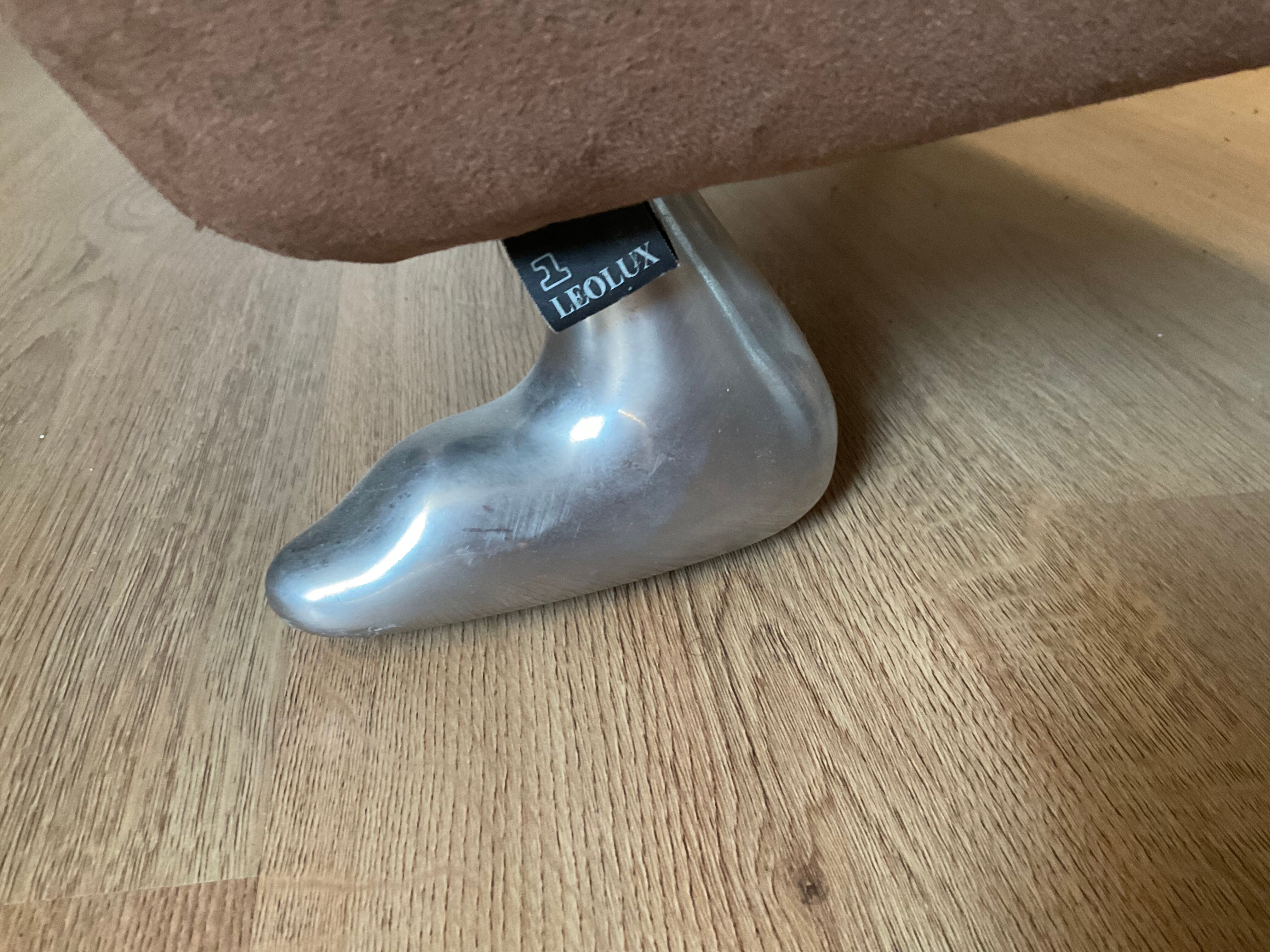 Papageno armchair by Leolux