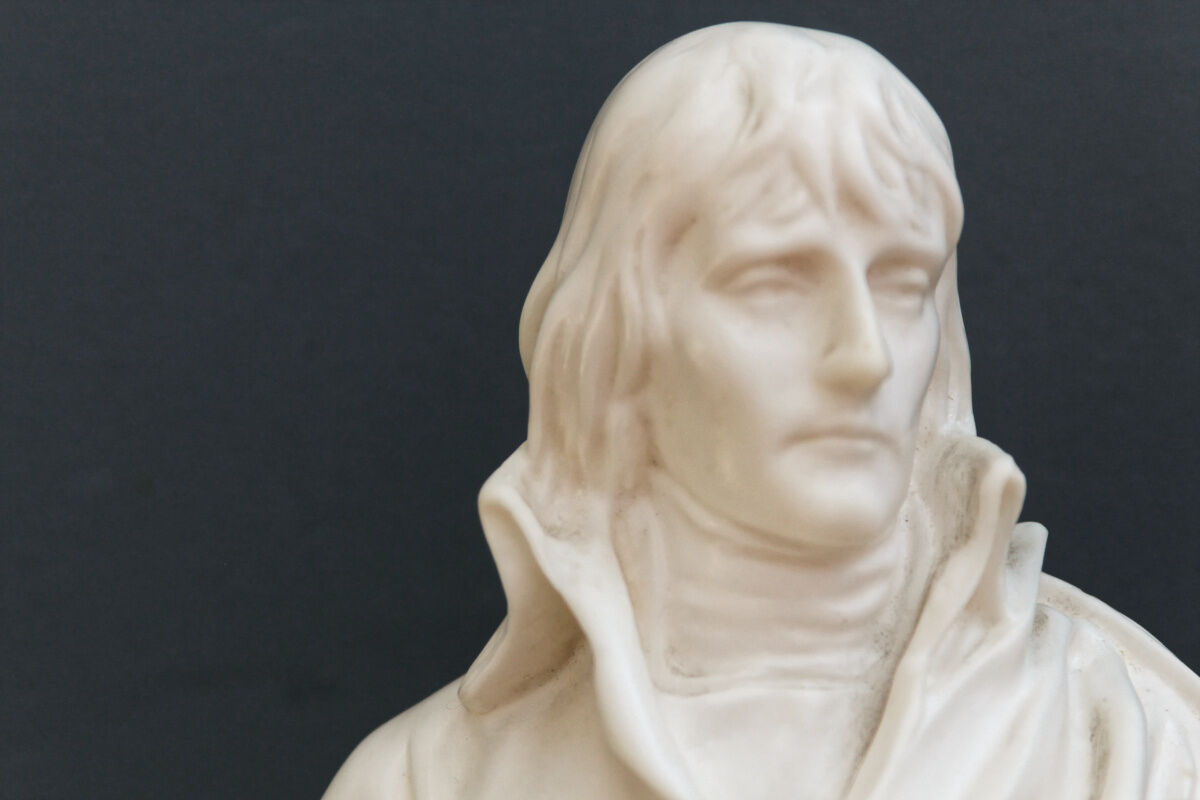 Bust Napoleon in alabaster
