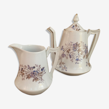 Théière et pot à lait anciens porcelaine