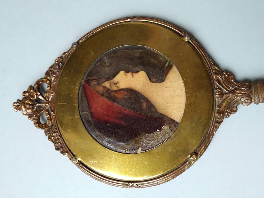 Mirror opposite hand late nineteenth 12x26cm