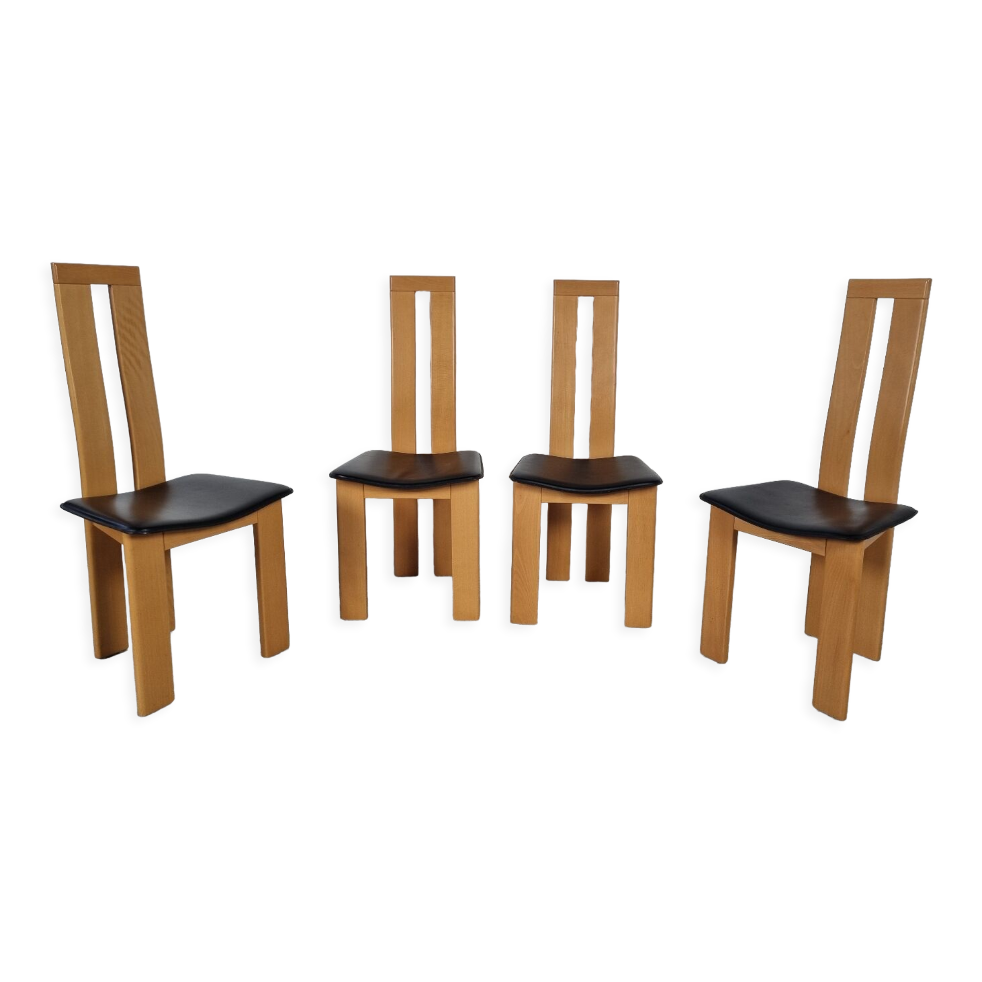 4 chaises  en cuir et bois , années 80