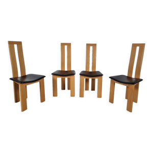 4 chaises  en cuir et