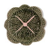 Small plate dabbling cabbage leaf