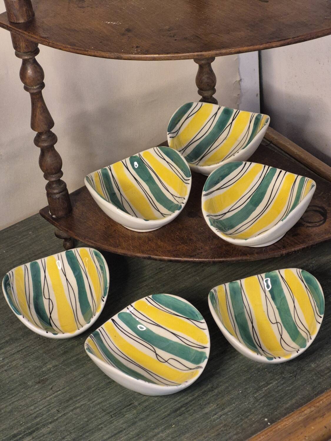Bowl cups