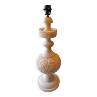 Alabaster lamp base