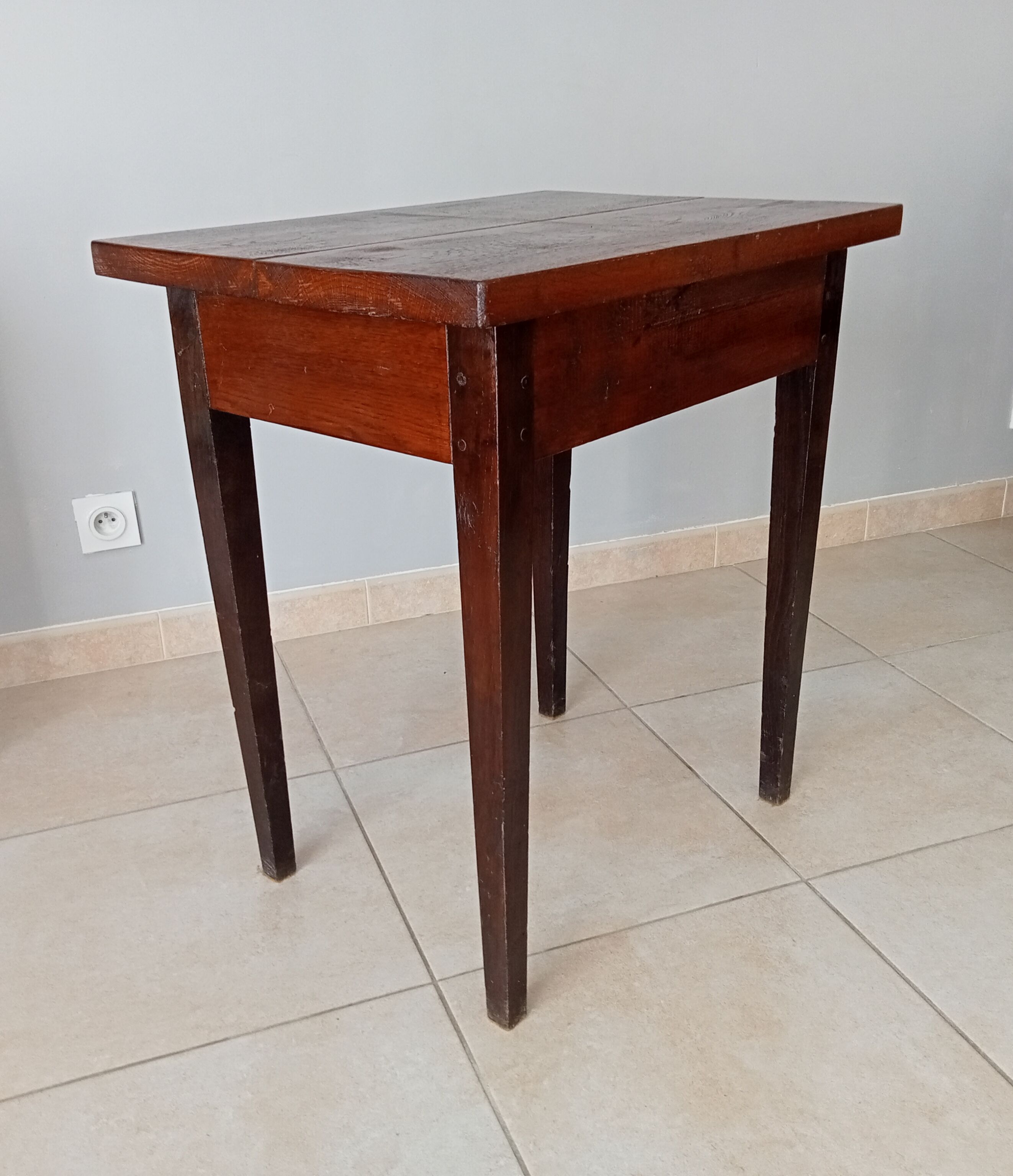 Solid oak table early XXth