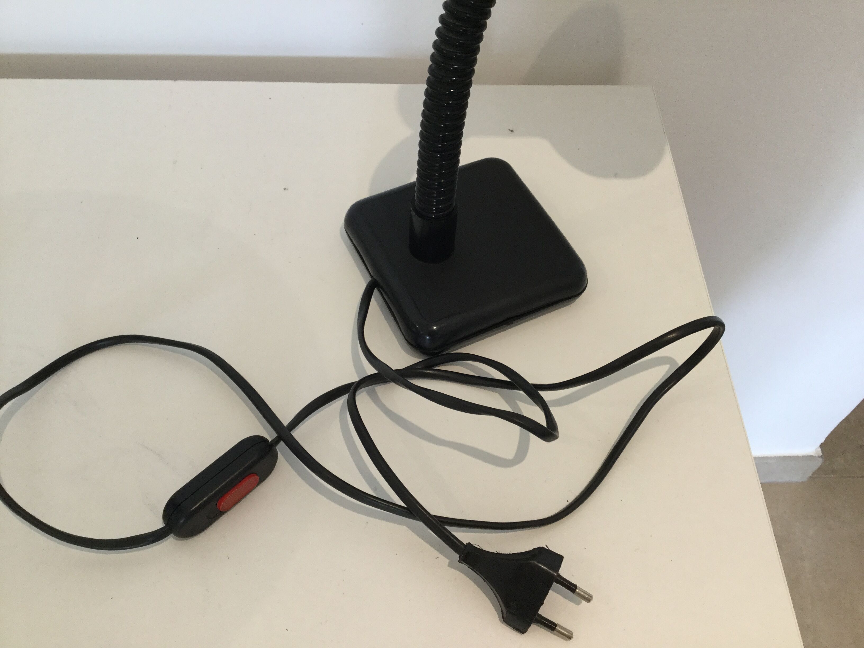 Vintage articulated desk lamp