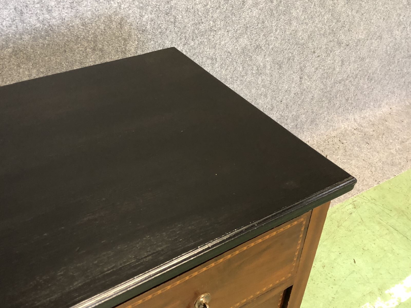 English dresser in mahogany early 20th