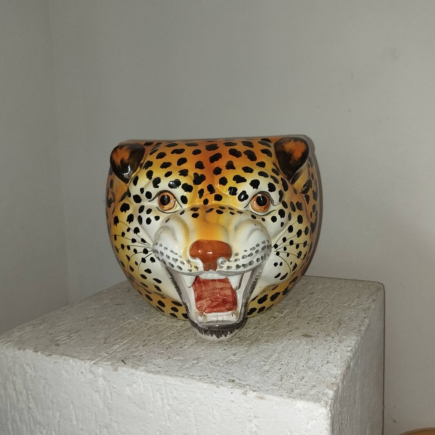 Tiger head ceramic planter