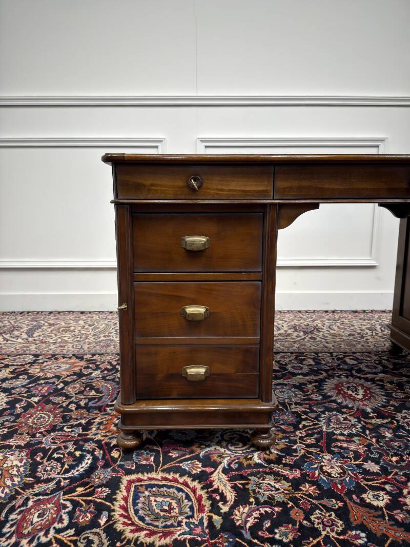 Classic Italian Desk Assi D'asolo