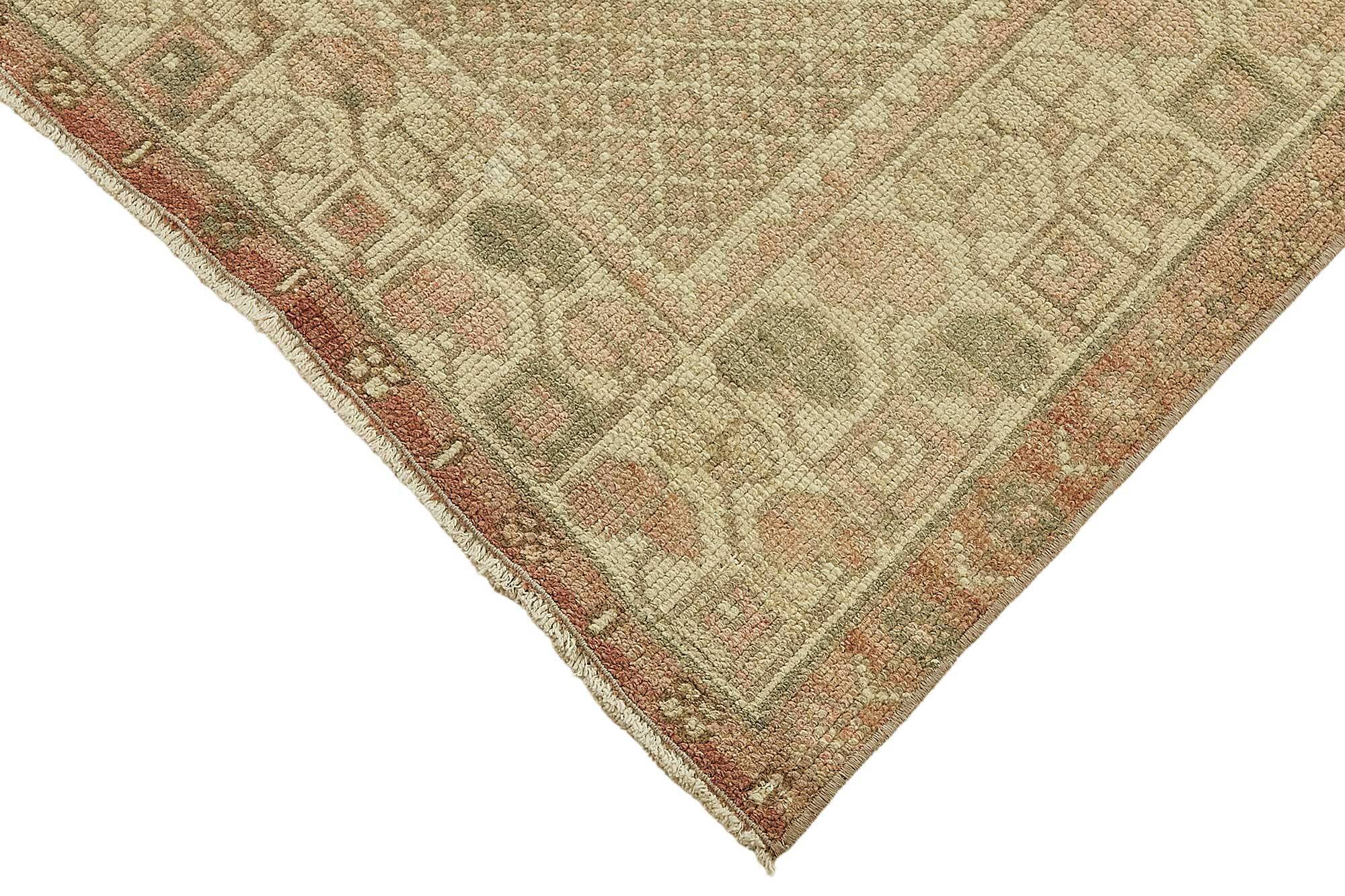 Turkish Vintage Anatolian Rug 121 cm x 250 cm