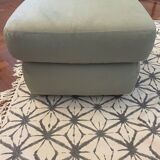 Velvet pouf