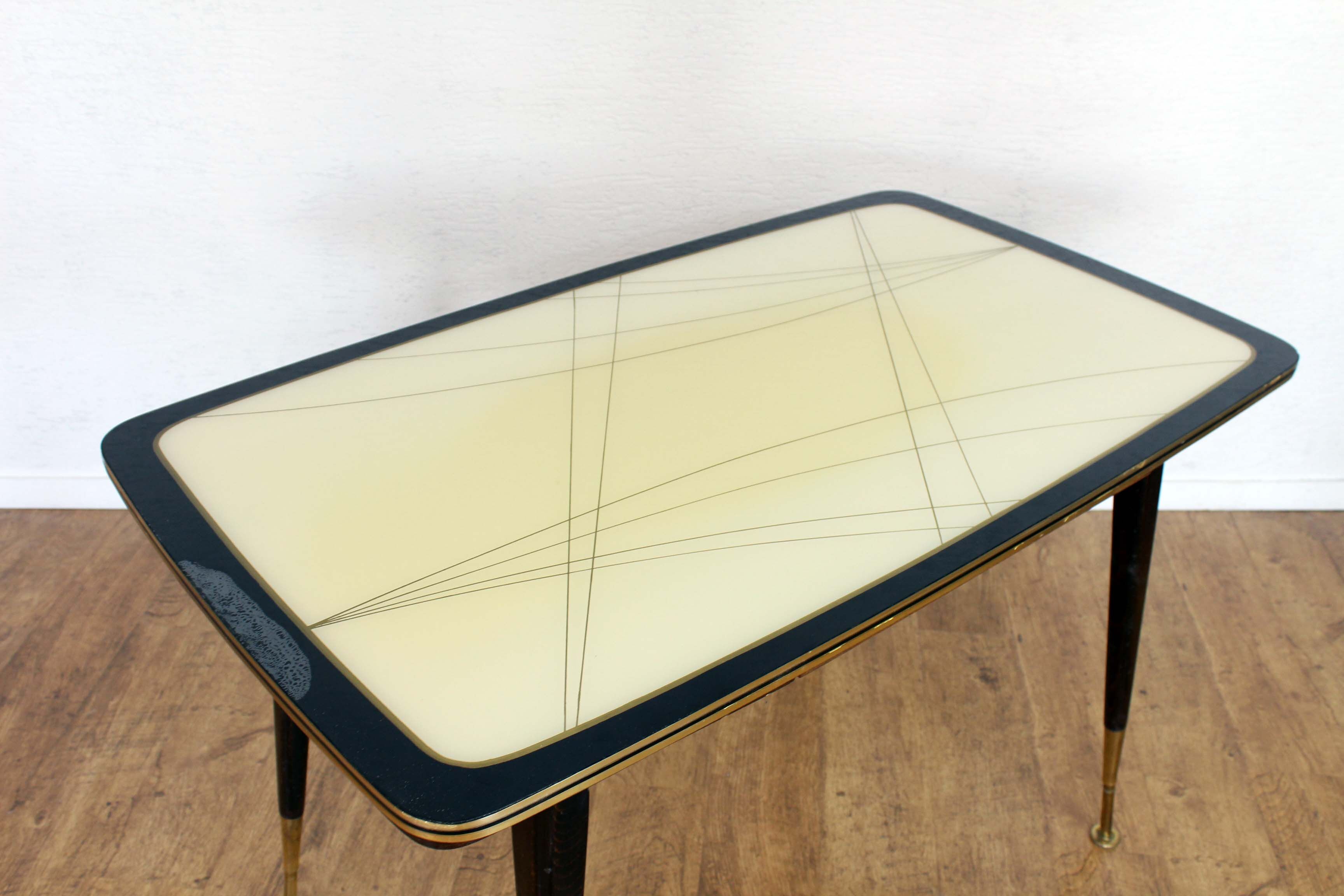 Dining height adjustable table