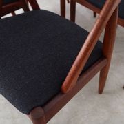 Ensemble de quatre chaises en teck, design danois, années 1970, designer : Kai Kristiansen