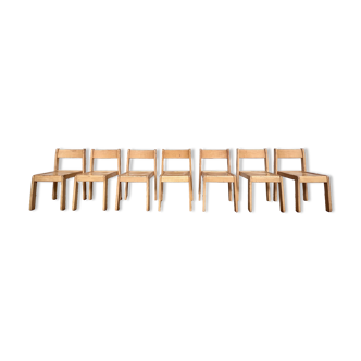 Série de 7 chaises scandinaves vintage en bois pour enfant