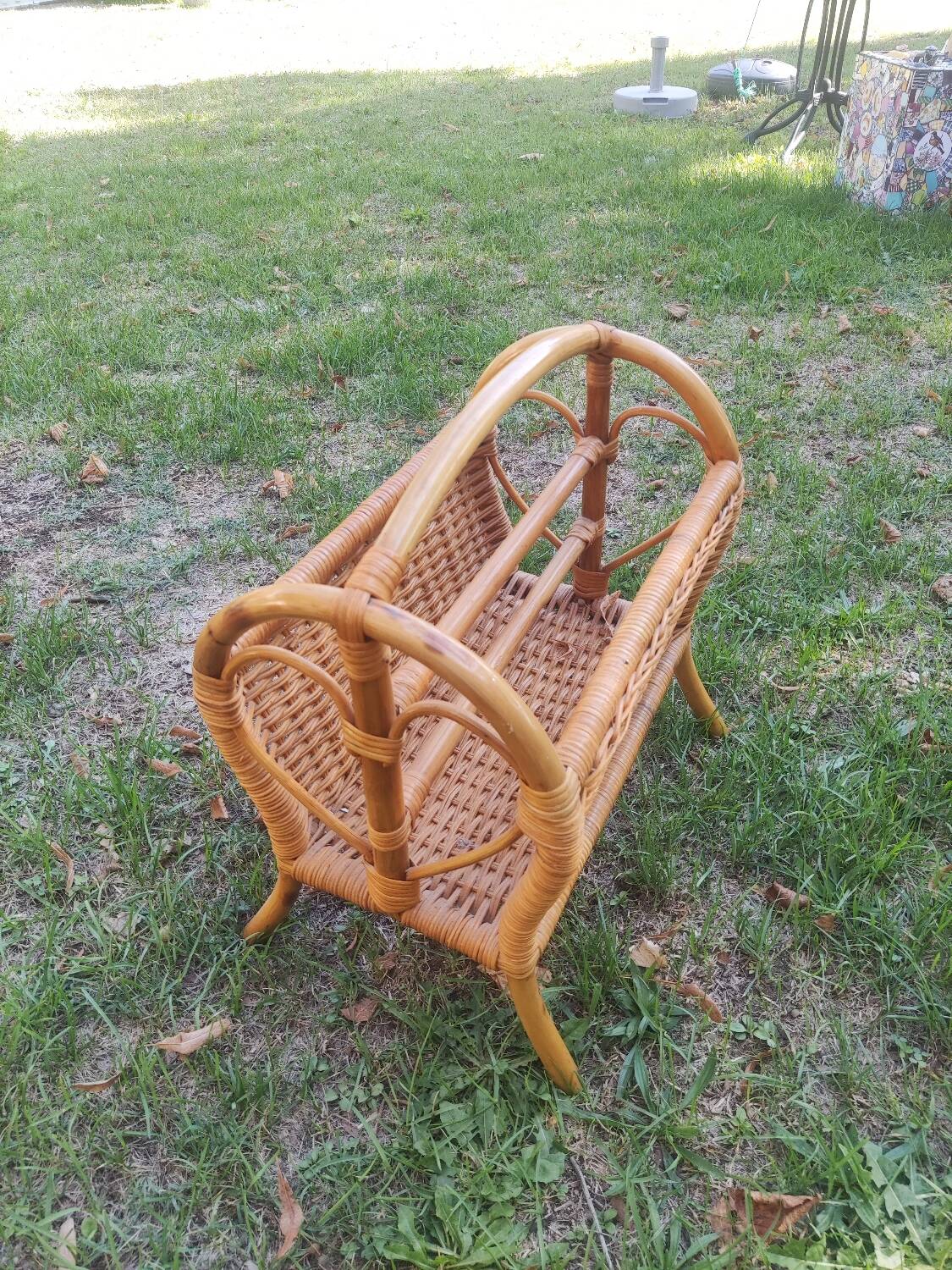 Rattan and wood magazine rack