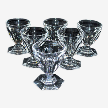 Lot de 6 verres en cristal taillé de baccarat modèle bourbon 1933 ht 8cm