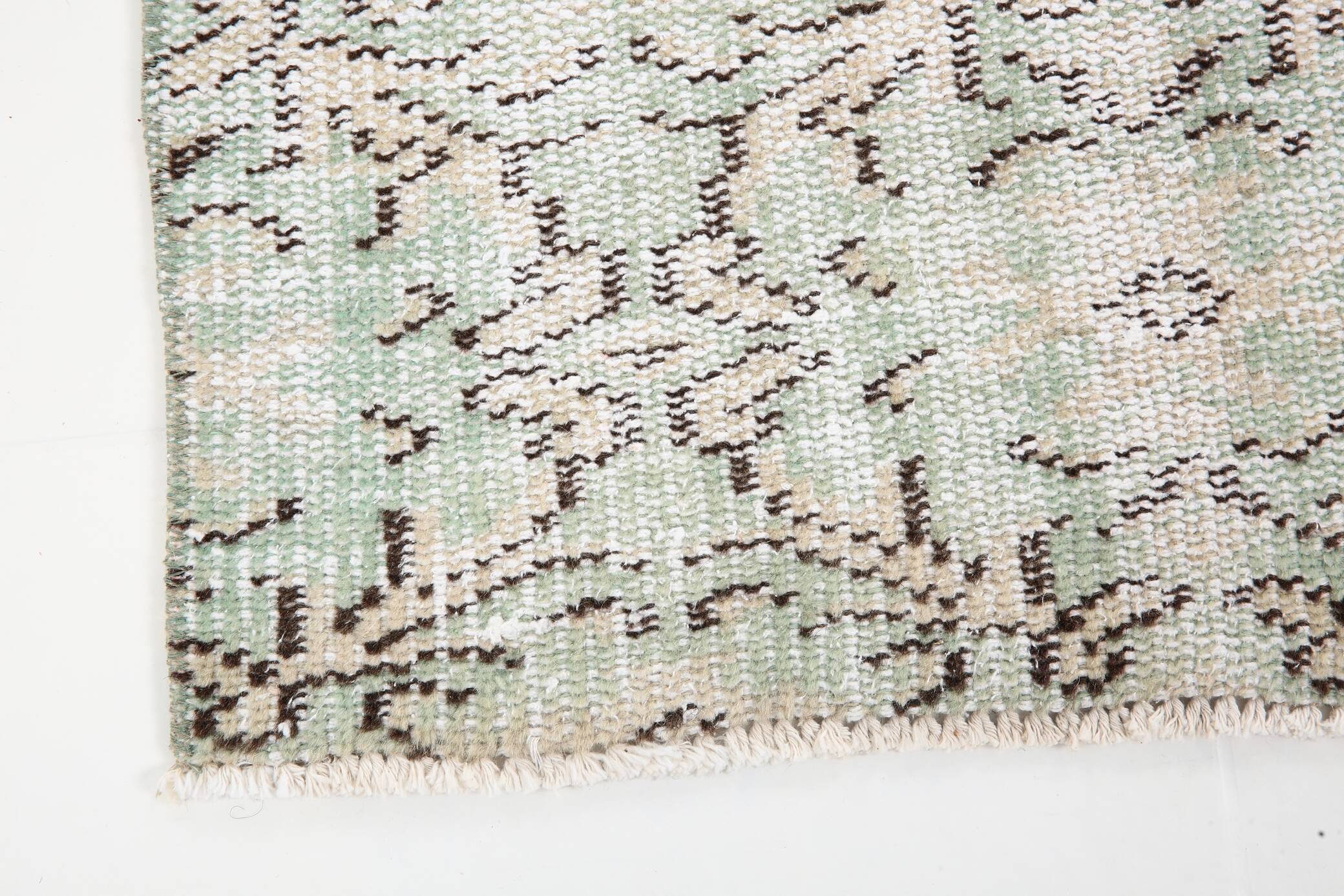 3x9 Shades Of Light Green & Black Vintage Runner Rug, 81x275Cm