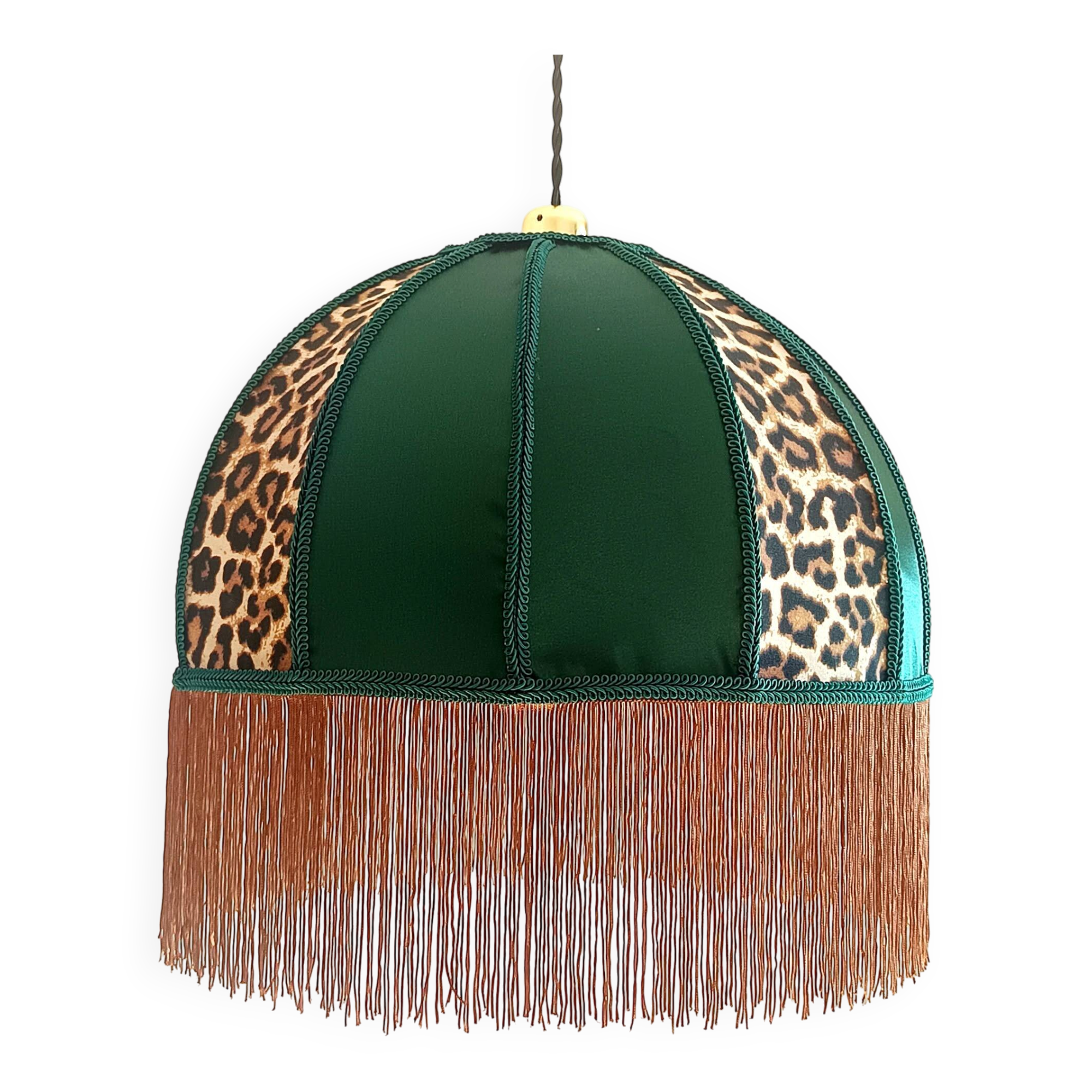 Leopard suspension and fringes