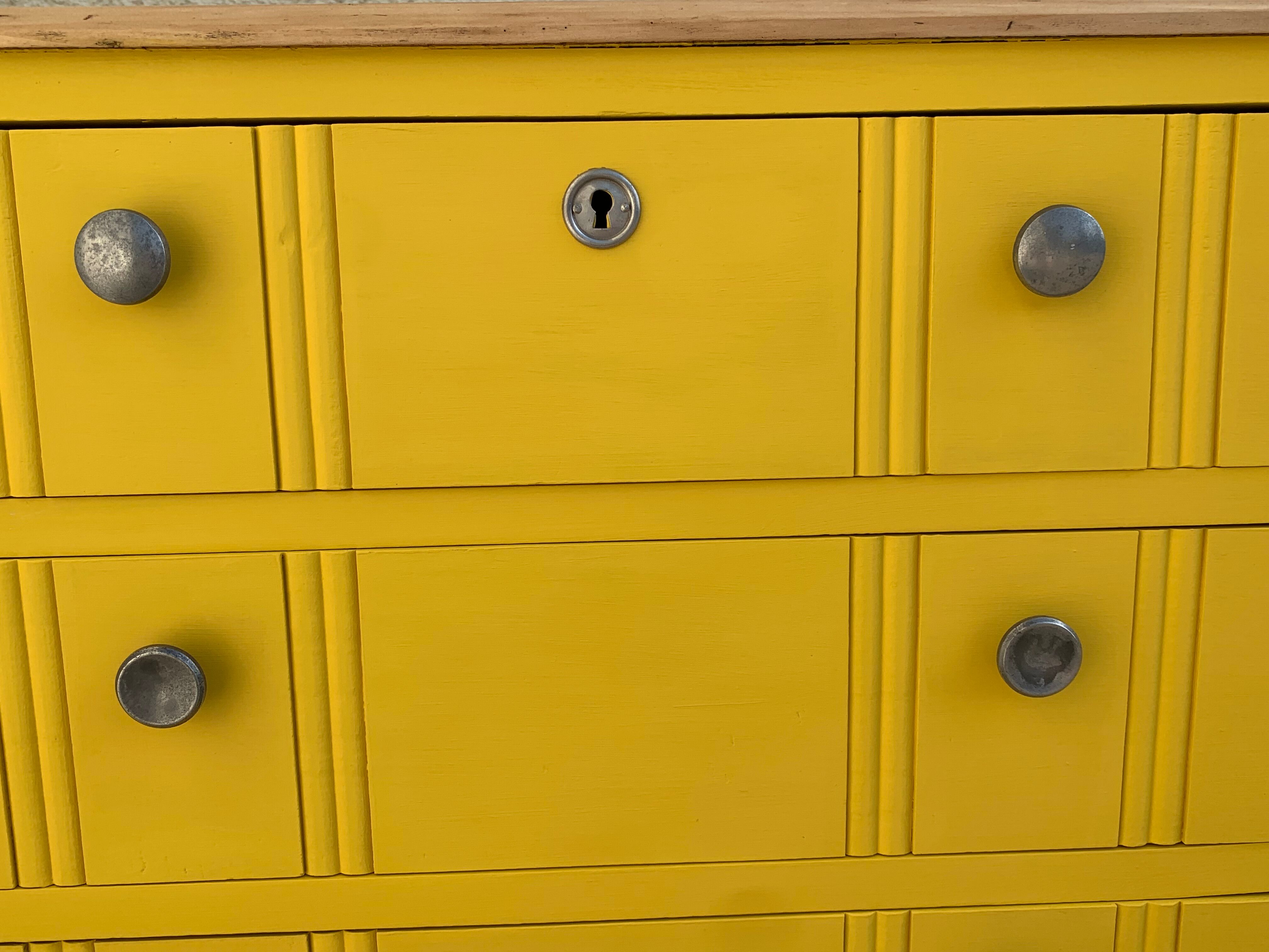 Art Deco chest of drawers 1940