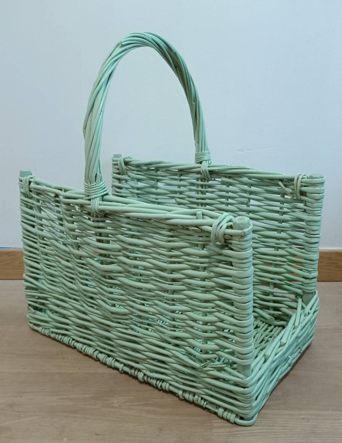 Log basket