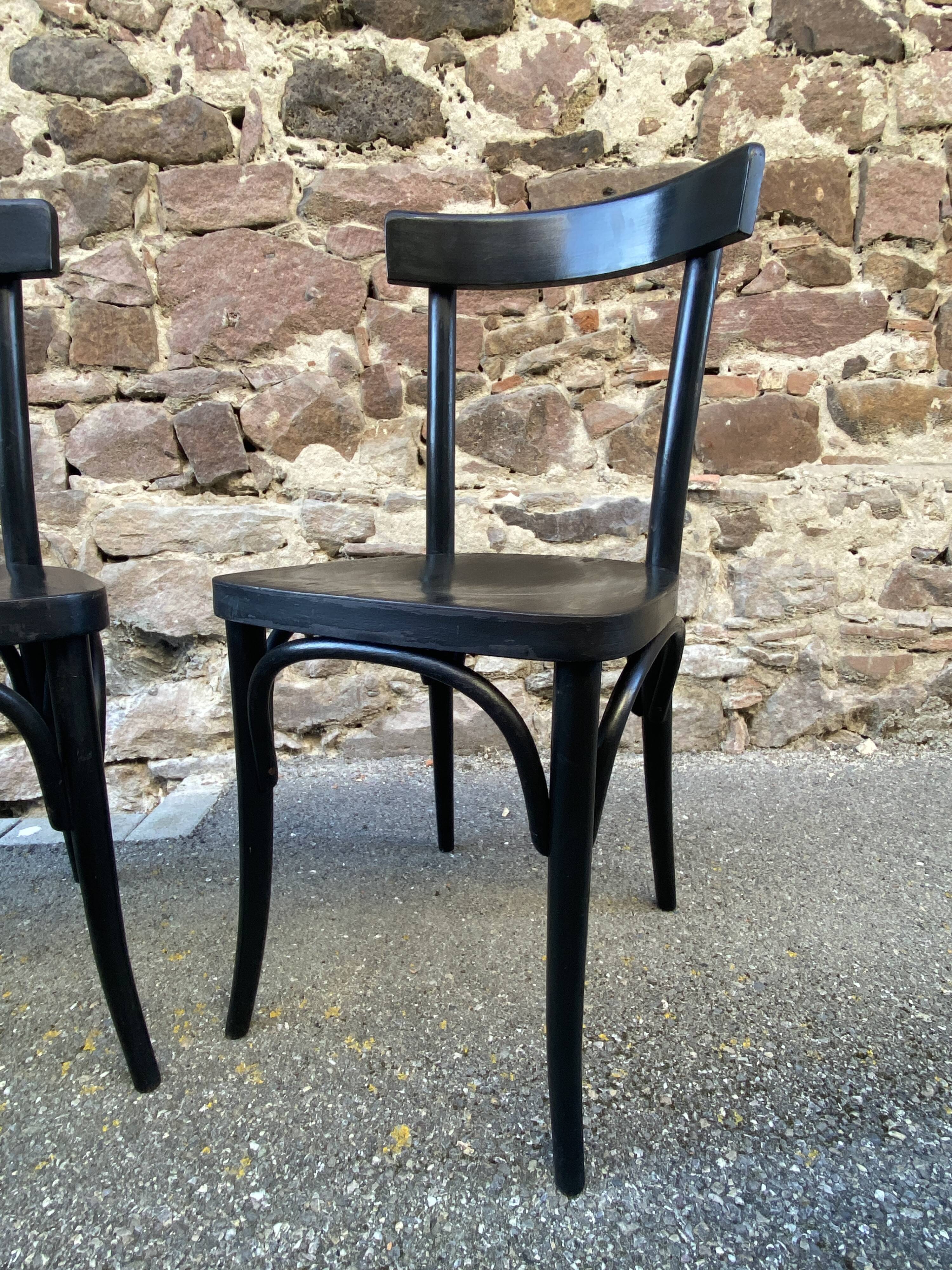 4 French chairs, Café brasserie model, curved wood from the 1970s