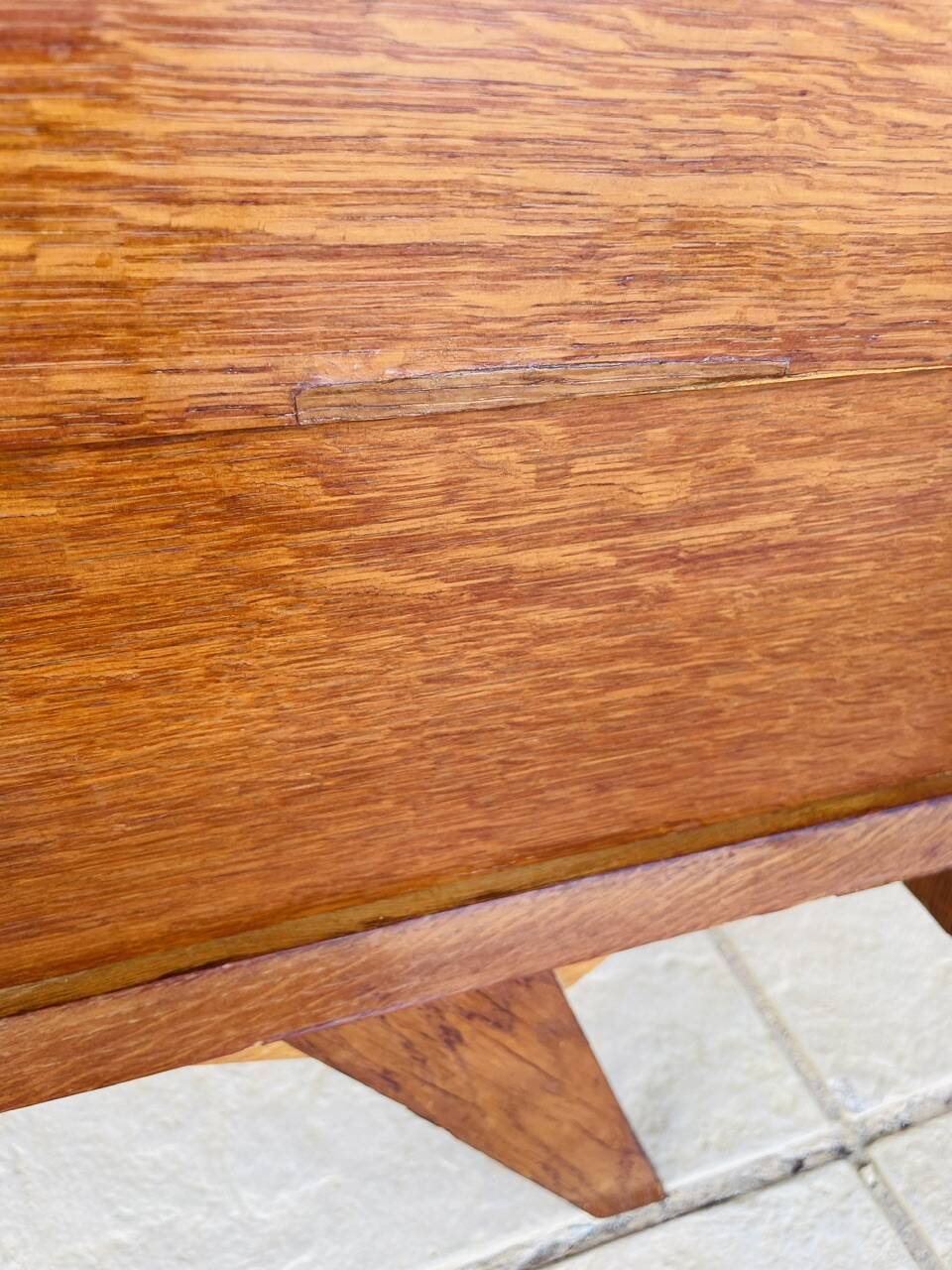 Oak storage unit, splayed legs circa 1950s