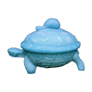 Bonbonnière opaline