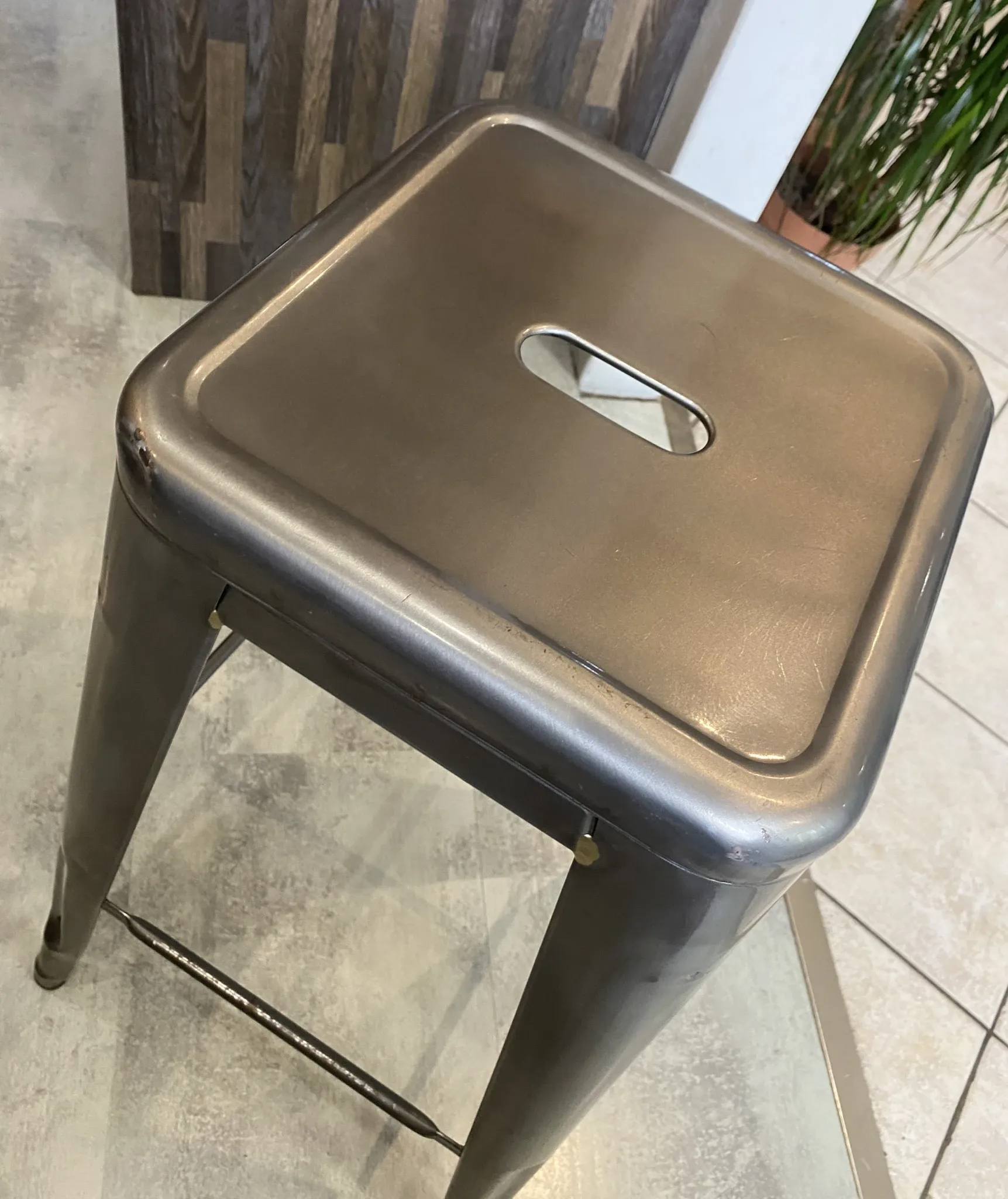 Tolix h75 industrial high bar stool, stackable, varnished metal.