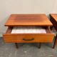 Paire de tables de chevet vintage