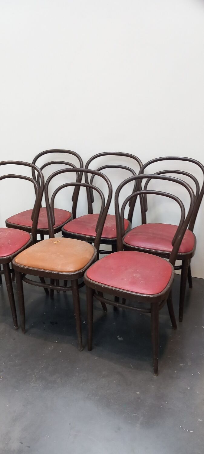 Chaises Thonet 214